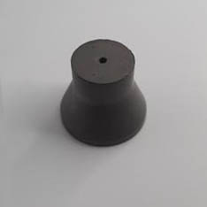 Cylindrical nozzle with conical base 3X20